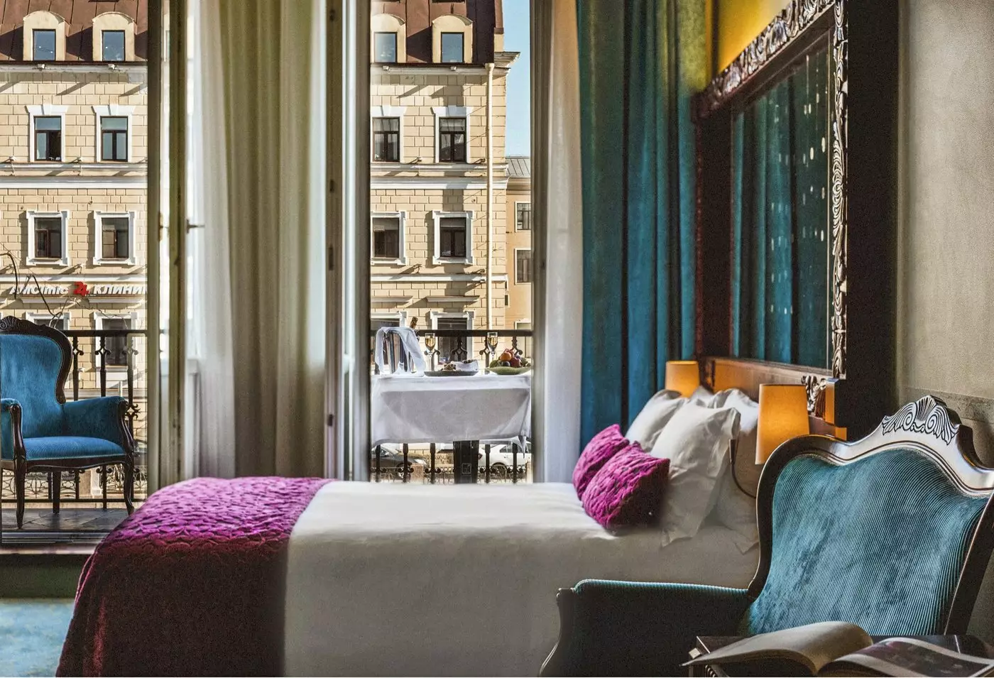 هتل دومینا سنت پیترزبورگ